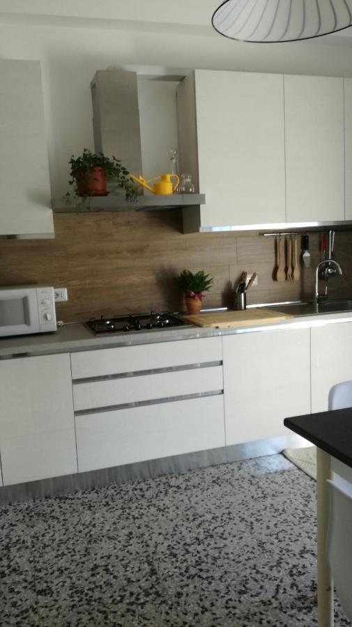 Casa Chiara Lejlighed San Benedetto del Tronto Eksteriør billede